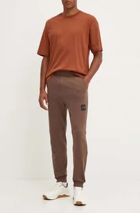 The North Face spodnie dresowe bawełniane Fine Pant kolor brązowy gładkie NF0A8A6N1OI1 - Spodnie męskie - miniaturka - grafika 1