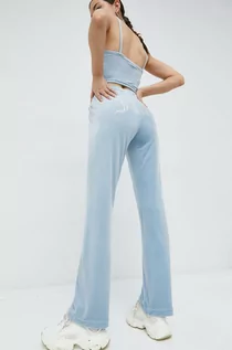 Spodnie damskie - Juicy Couture spodnie dresowe Tina damskie kolor niebieski z aplikacją - grafika 1