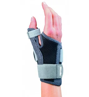 Bandaż na kciuk Mueller  Adjust-to-fit- Thumb Stabilizer - Ortezy, stabilizatory i opaski elastyczne - miniaturka - grafika 1