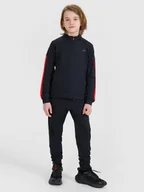 Spodnie i spodenki dla chłopców - 4F Spodnie sportowe szybkoschnące chłopięce - czarne 122/128 (6-8 lat) - miniaturka - grafika 1