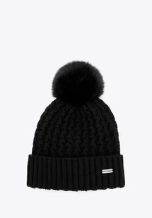 Czapka damska o splocie w drobny wzór czarna - Czapki damskie Czapka damska o splocie w drobny wzór czarna - Czapki damskie - miniaturka - grafika 1