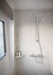 Hansgrohe Vernis Blend Zestaw prysznicowy ścienny Vario EcoSmart  chrom 26279000 - Zestawy prysznicowe - miniaturka - grafika 1