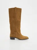 Kozaki damskie - Reserved - Zamszowe kozaki - beżowy - miniaturka - grafika 1