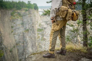 Helikon - Spodnie Hybrid Outback Pants - Coyote / Taiga Green - SP-HOP-DC-1109 - Odzież taktyczna i umundurowanie - miniaturka - grafika 10