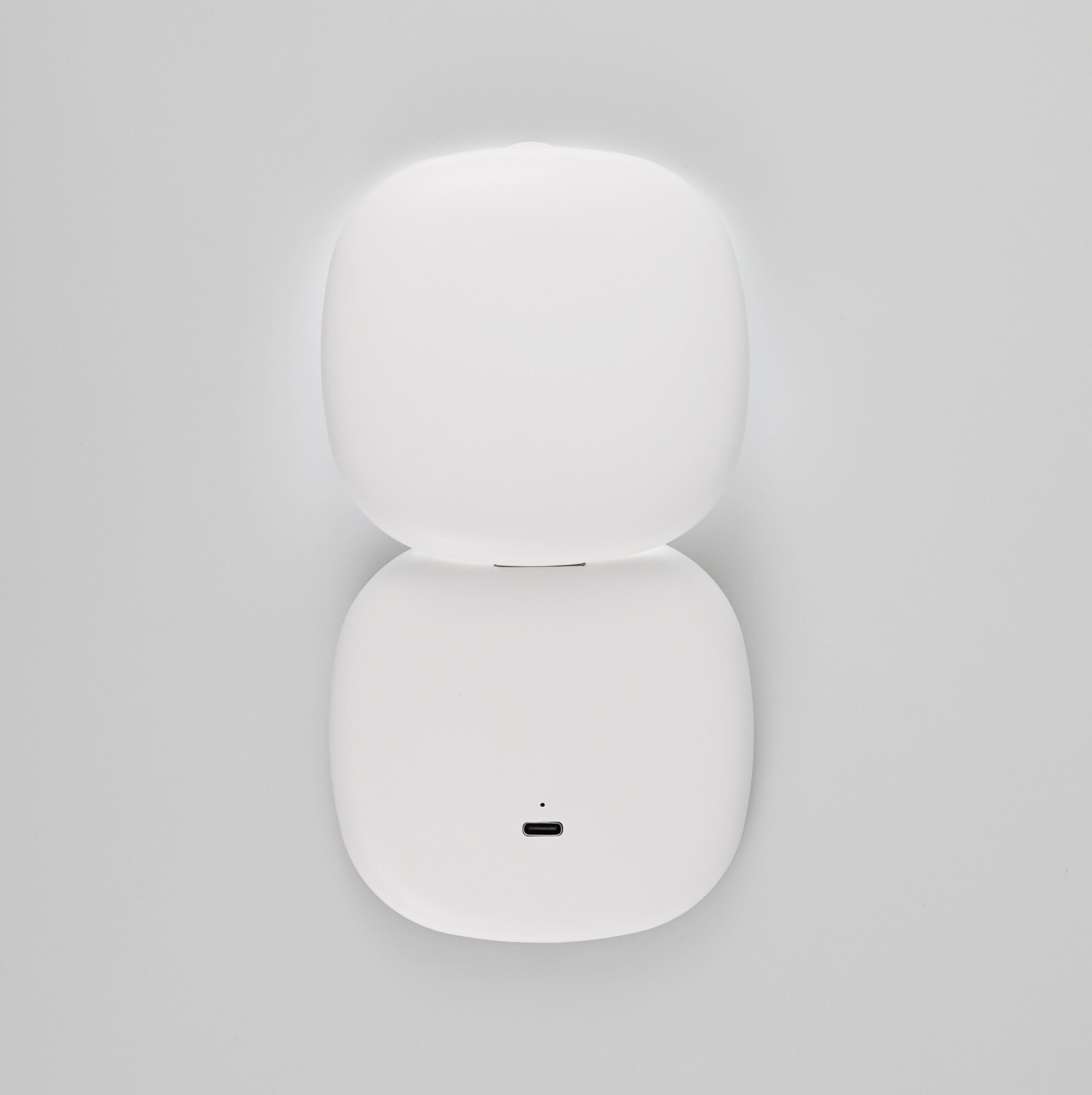 Enne Glow up mini travel makeup mirror with LED light