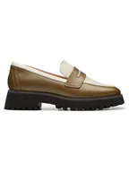 Mokasyny damskie - Clarks Skórzane mokasyny "Stayso Edge" w kolorze oliwkowo-kremowym - miniaturka - grafika 1