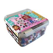 Układanki dla dzieci - Mozaika Hama Gabby's Dollhouse Maxi Beads and Pegboard 900 elementów (0028178087548) - miniaturka - grafika 1