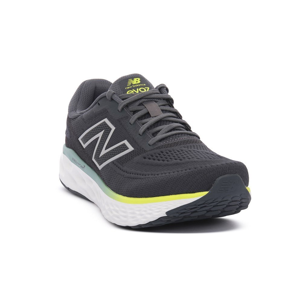 Buty New Balance MEVOZ60R