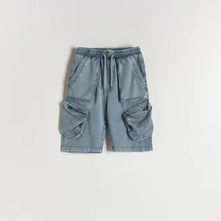 Spodnie i spodenki dla chłopców - Reserved Szorty carco z efektem sprania - Fioletowy - grafika 1