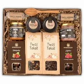 Zestawy upominkowe - Kosz Prezentowy Personalizowany Prezent Z Herbatą, Kawą I Słodyczami. Zestaw Z Miodami I Konfiturami - miniaturka - grafika 1