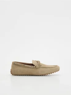 Reserved - Zamszowe loafersy - beżowy - Moda i Uroda OUTLET - miniaturka - grafika 1
