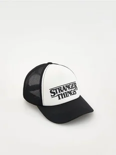 Reserved - Czapka z daszkiem Stranger Things - czarny - Czapki dla dzieci - miniaturka - grafika 1