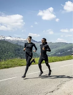 COMPRESSPORT Legginsy biegowe męskie WINTER RUN LEGGING black - Spodnie sportowe męskie - miniaturka - grafika 3