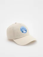 Czapki męskie - Reserved - Czapka baseball z naszywką - beżowy - miniaturka - grafika 1