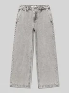 Spodnie i spodenki dla dziewczynek - Jeansy o kroju straight fit z lamowanymi kieszeniami - miniaturka - grafika 1