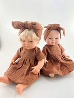 Domki dla lalek - Sukienka z muślinu/Przytullale dla Miniland 38 cm i Paola Reina, cynamonowa - miniaturka - grafika 1