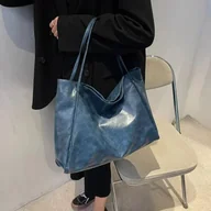 Torebki damskie - Klasyczna torba shopper - Niebieski - miniaturka - grafika 1