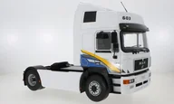 Samochody i pojazdy dla dzieci - Mcg Man F2000 Truck 1994 White 1:18 18134 - miniaturka - grafika 1