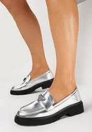 Mokasyny damskie - Srebrne Mokasyny Ozdobione Biżuteryjną Klamerką Xirela - miniaturka - grafika 1