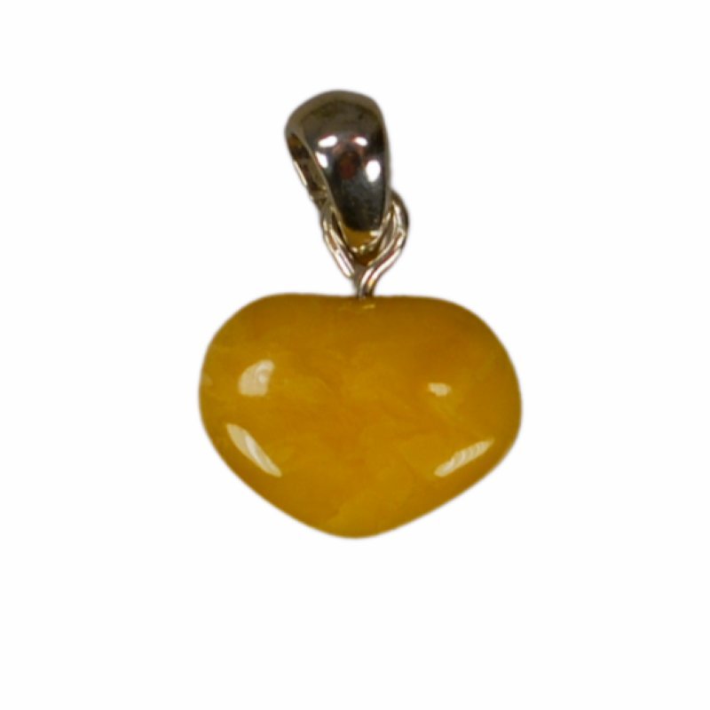 Wisiorek serduszko z mlecznego bursztynu