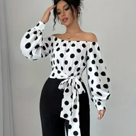 Koszule damskie - TEMU Bluzka Damska Elegancka z Odkrytymi Ramionami w Kropki, Kokardką i Bufiastymi Rękawami - Biało-Czarna, Okrągły Dekolt, Kołnierzyk Strukturalny, - miniaturka - grafika 1