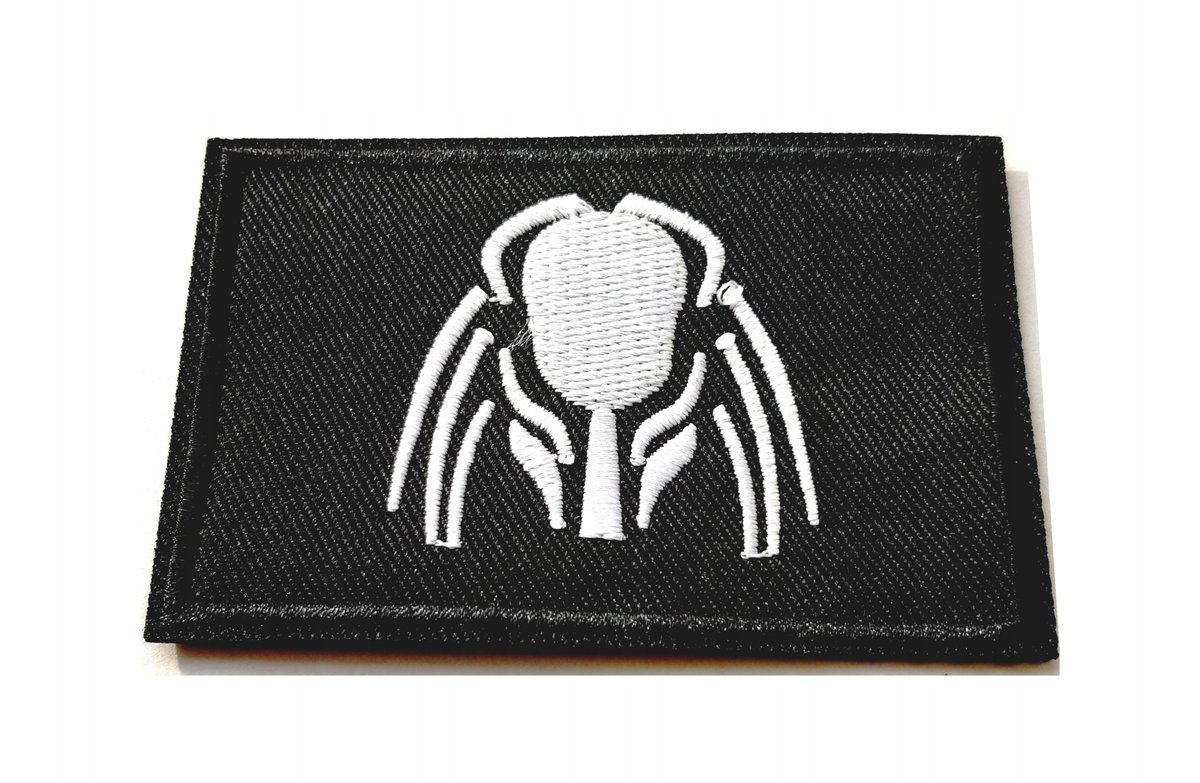 NASZYWKA TERMO HAFTOWANA, ŁATKA, PATCH, ŁOWCA, MYŚLIWY PREDATOR 5x7,7 CM