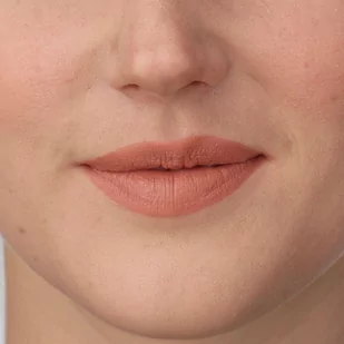 IsaDora Perfect Moisture Lipstick Refill 225 Rose Beige - Szminki - miniaturka - grafika 3