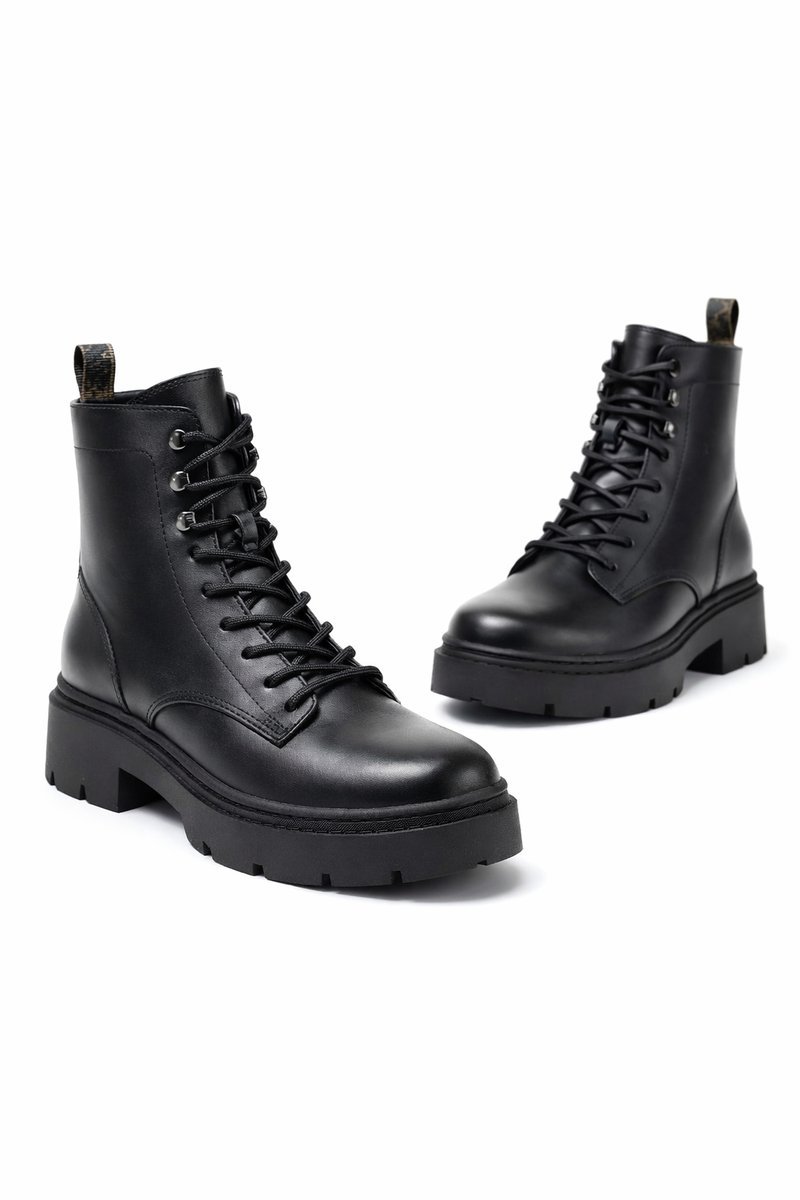 GUESS CZARNE WYSOKIE TREKKINGOWE BOTKI Z NATURALNEJ SKÓRY 38 1I4A