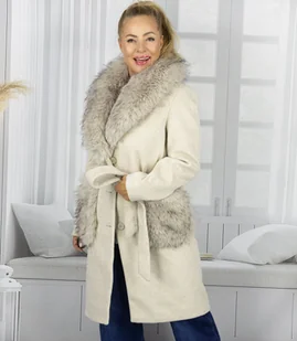 Elegancki damski płaszcz z ozdobnym futrem CRYSTAL-L - Płaszcze damskie Elegancki damski płaszcz z ozdobnym futrem CRYSTAL-L - Płaszcze damskie - miniaturka - grafika 1