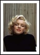 Plakaty - Poster Story, Plakat, Marilyn Monroe w Stodole, wymiary 50 x 70 cm - miniaturka - grafika 1