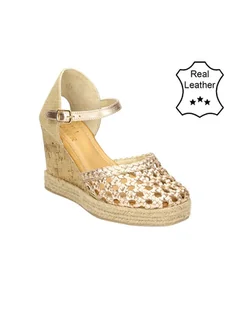 Bullboxer Skórzane czółenka w kolorze beżowym na koturnie - Czółenka - miniaturka - grafika 1