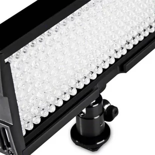 Walimex Pro LED Video Light with 192 LED 17577 - Kamery cyfrowe - akcesoria - miniaturka - grafika 1