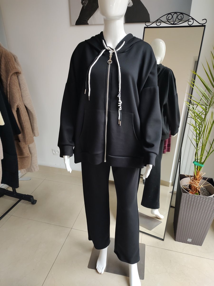 Masełkowy dres oversize z kapturem - czarny One size