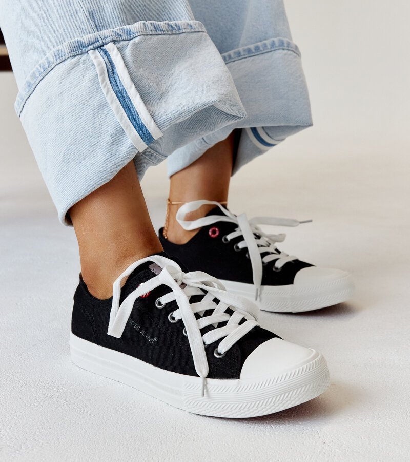 Czarne materiałowe damskie trampki CROSS JEANS-40