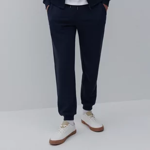 Reserved Melanżowe spodnie dresowe - Granatowy - Spodnie męskie - miniaturka - grafika 1