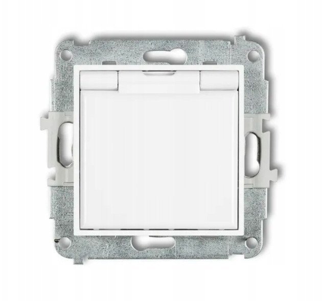 Gniazdo bryzgoszczelne Karlik Icon IGPB-1zp z uziemieniem 2P+Z klapka biała, przesłony torów prądowych białe