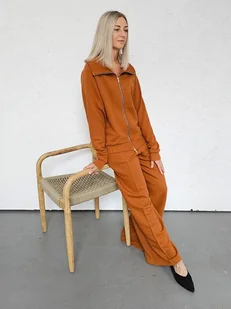 Katya bluza na zamek i spodnie z przeszyciem cynamonowy - Komplety damskie - miniaturka - grafika 1