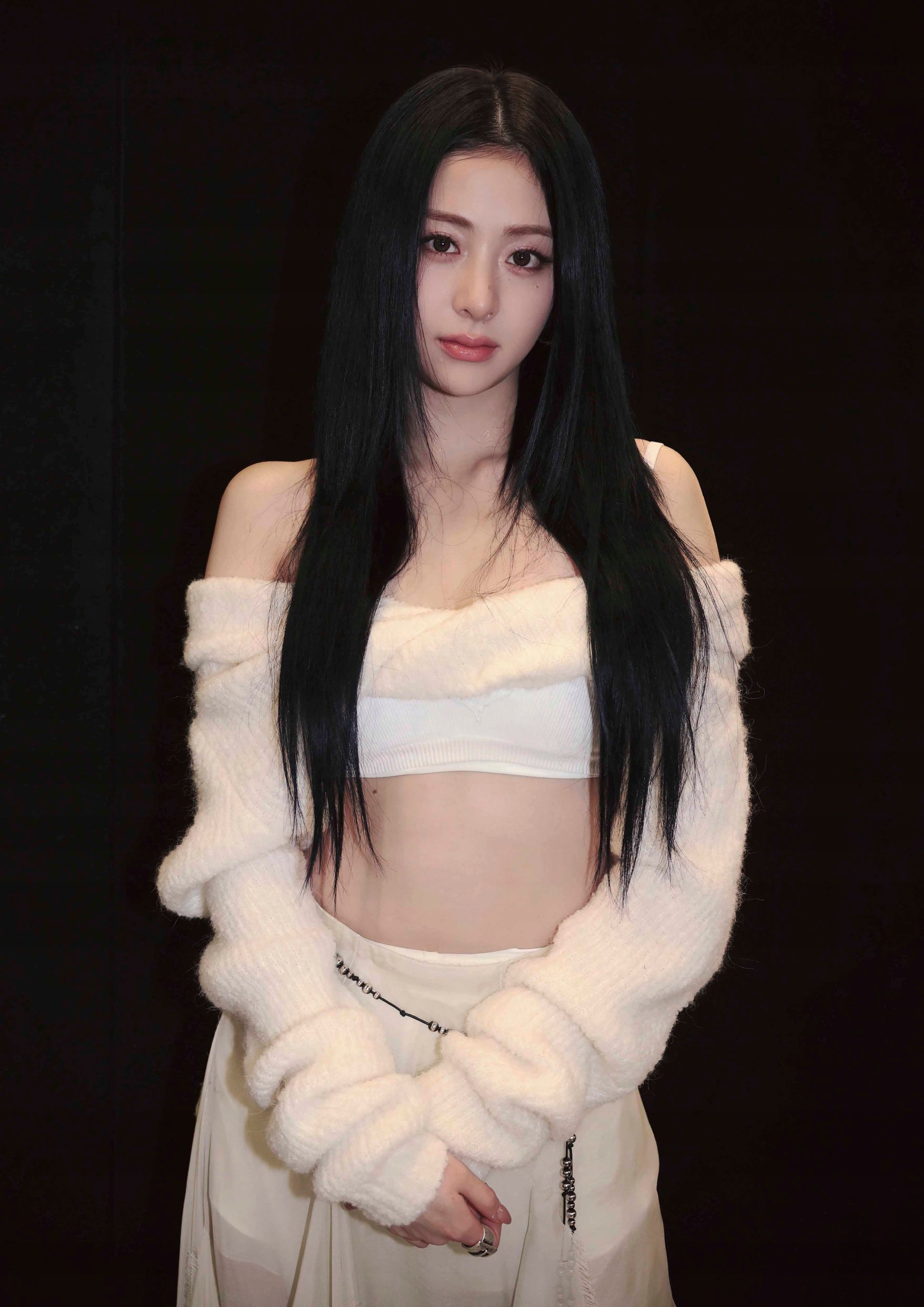 Plakat A1 Le Sserafim K-Pop Kpop Korea Muzyka Huh Yun-jin