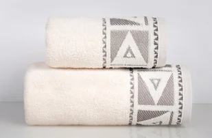 Ręcznik, 100% mikrobawełna, miękki i puszysty 50x90cm kremowy - Ręczniki Ręcznik, 100% mikrobawełna, miękki i puszysty 50x90cm kremowy - Ręczniki - miniaturka - grafika 1