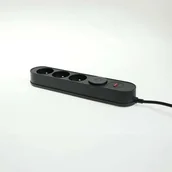 Przedłużacze i rozgałęźniki - Listwa przeciwprzepięciowa AL3 3x2P+Z 1,5m czarna - miniaturka - grafika 1