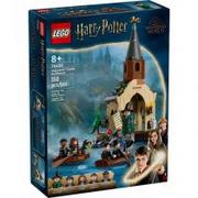 Klocki - Lego HARRY POTTER 76426 Przystań z łodziami - miniaturka - grafika 1