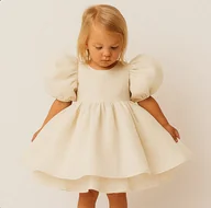 Sukienki i spódniczki dla dziewczynek - Kremowa sukienka dla dziecka - miniaturka - grafika 1