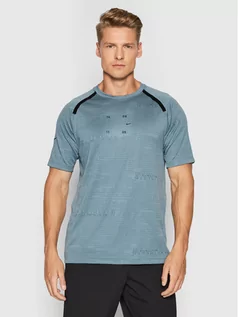 Koszulki męskie - Nike T-Shirt Tech Pack CU3764 Niebieski Standard Fit - grafika 1