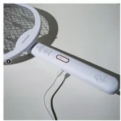 Zwalczanie i odstraszanie szkodników - Tiross Łapka owadobójcza usb - miniaturka - grafika 1