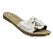 Klapki i japonki damskie - Wygodne Klapki Damskie - INBLU OG1, białe - Inblu - miniaturka - grafika 1