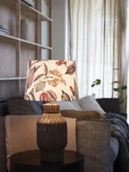 Lampy stojące - Drewniana lampa stołowa Boho Turi brązowa - miniaturka - grafika 1