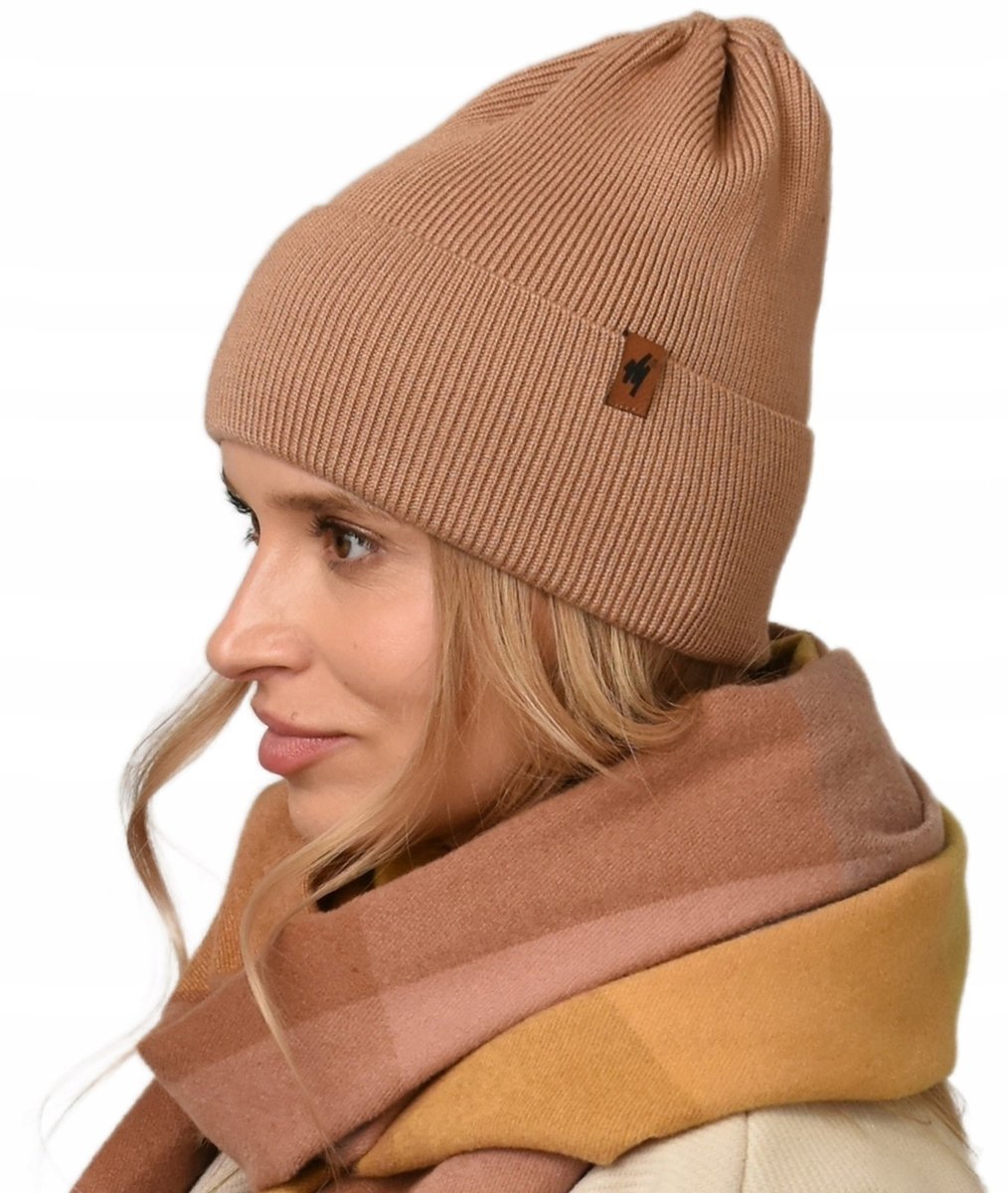 CZAPKA damska prążek ciepła Polski produkt jesień zima kolory przejściowa