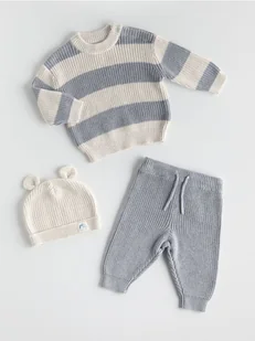 Reserved - Dzianinowy komplet z czapką - ciemnoszary - Komplety dla niemowląt - miniaturka - grafika 1