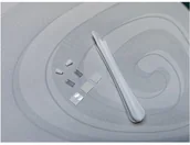 Gadżety dla graczy - CZĘŚĆ SERWISOWA - ZESTAW SPRĘŻYN, DYSTANSÓW I NARZĘDZIA DO OTWIERANIA GENESIS ZIRCON XIII S.00000543 - miniaturka - grafika 1