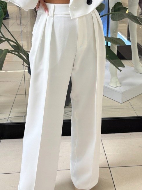 Eleganckie spodnie w kant EMO białe Śmietanka S 36
